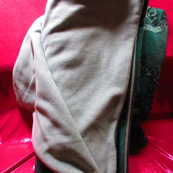 Handmade Harry Potter Slytherin Fleece Blanket 79" x 58" Great Gift Warm Long - Picture 3 of 3